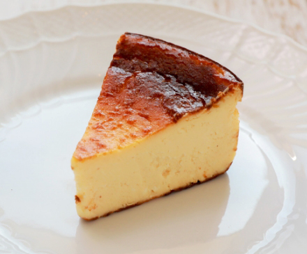 バスクチーズケーキ
