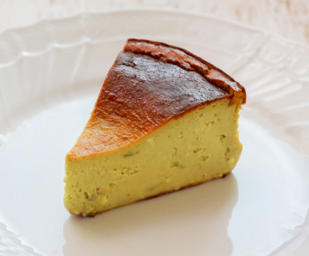 ピスタチオバスクチーズケーキ