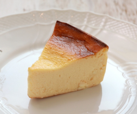 ラム酒バスクチーズケーキ